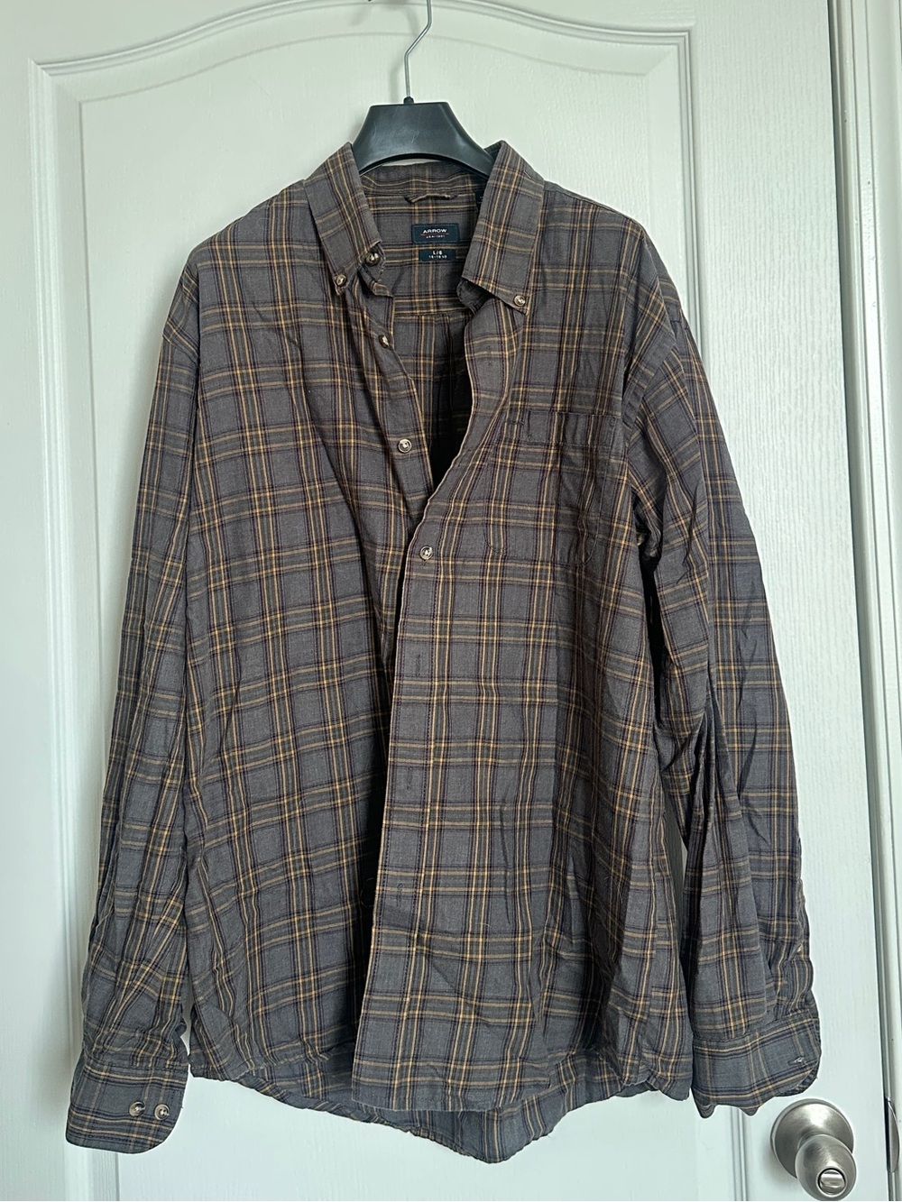Arrow Gray Plaid Button-Down Shirt with Brown Accents